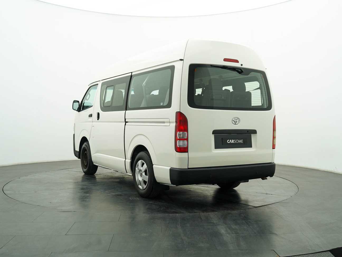 used 2016 Toyota Hiace Window Van 2.5
