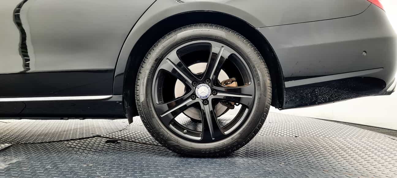 used 2016 Mercedes-Benz E 200 2.0