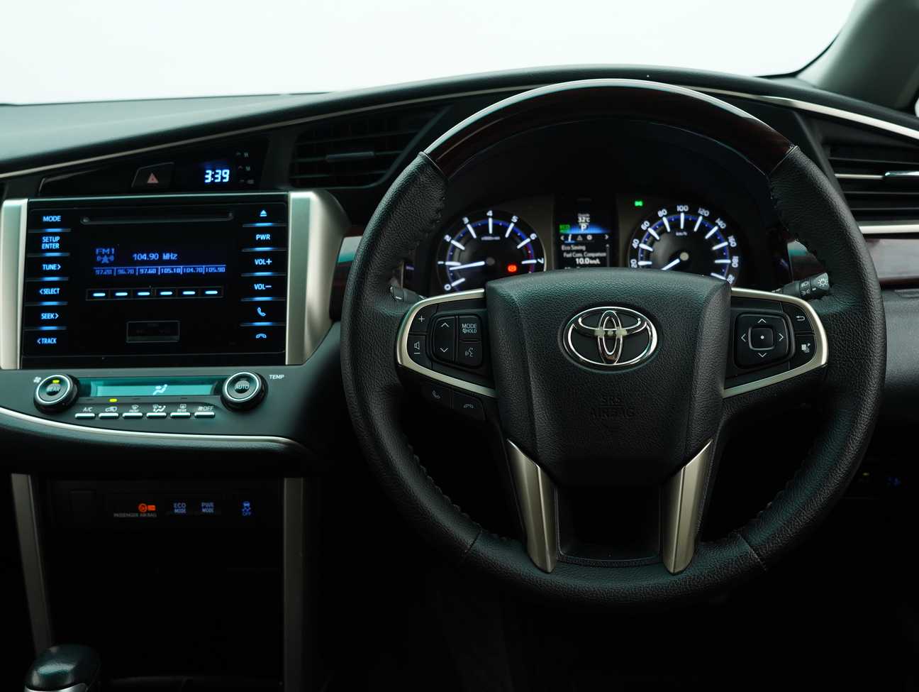 used 2017 Toyota Innova G 2.0
