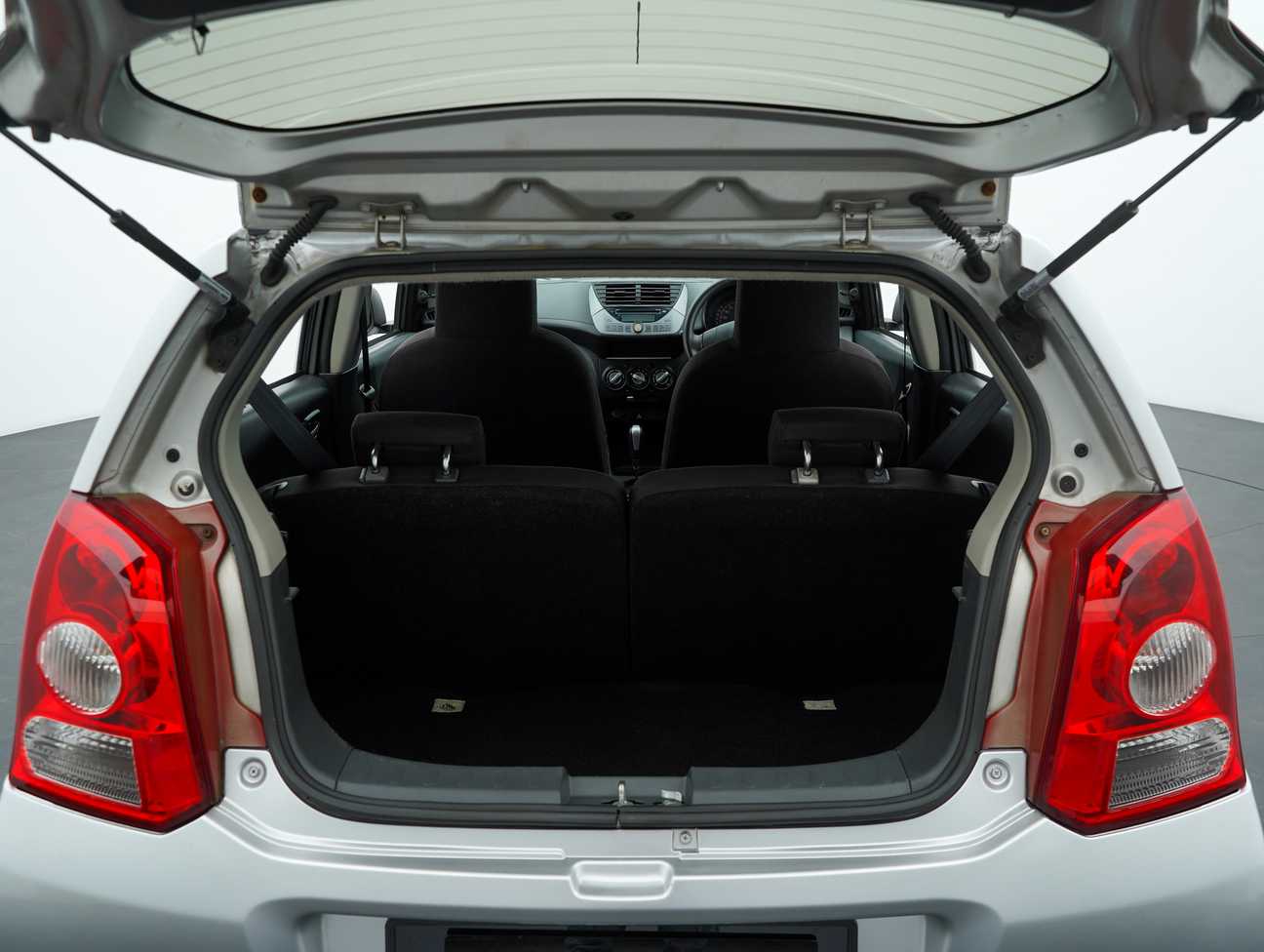 terpakai 2013 Suzuki Alto GLX 1.0