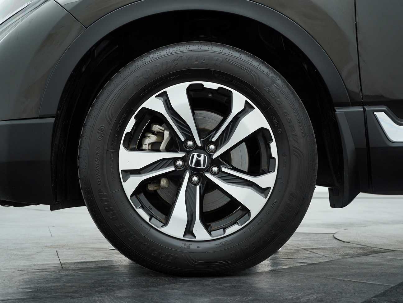 used 2019 Honda CR-V  2.0