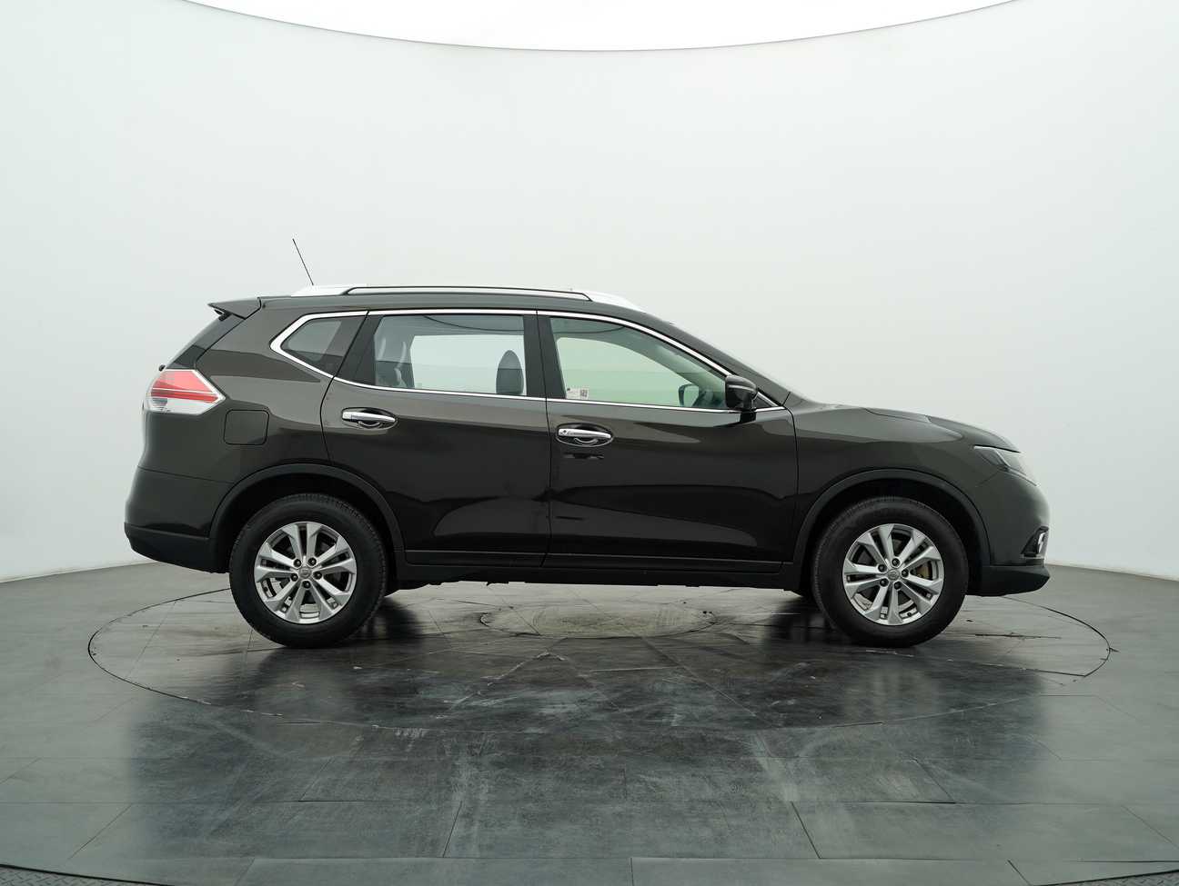 used 2016 Nissan X-Trail  2.0