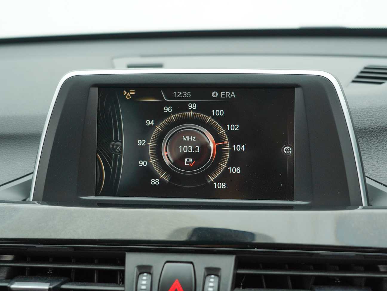 terpakai 2017 BMW X1 sDrive20i Sport Line 2.0