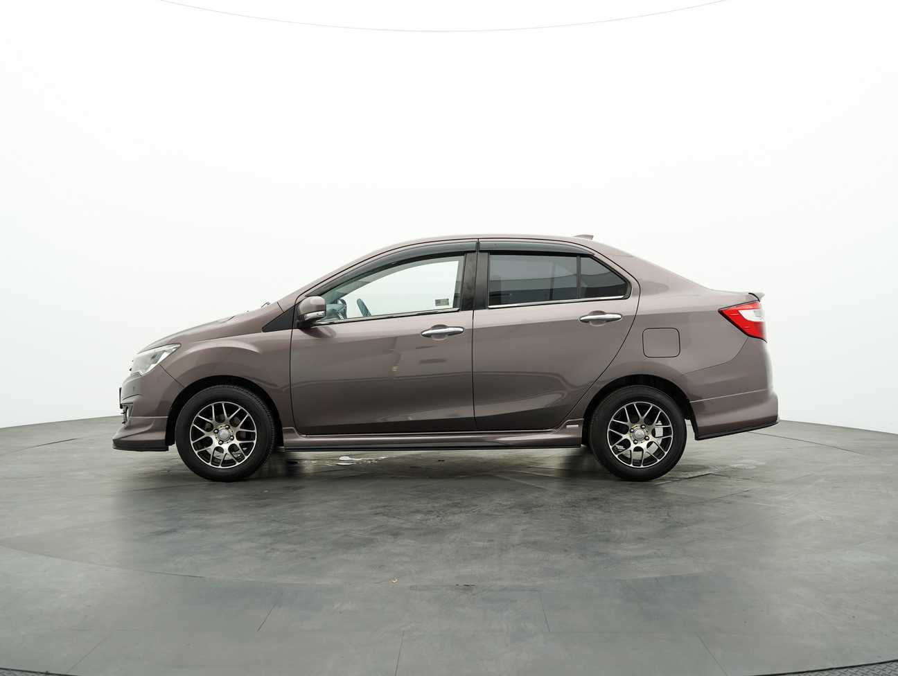 used 2016 Perodua BEZZA X 1.3