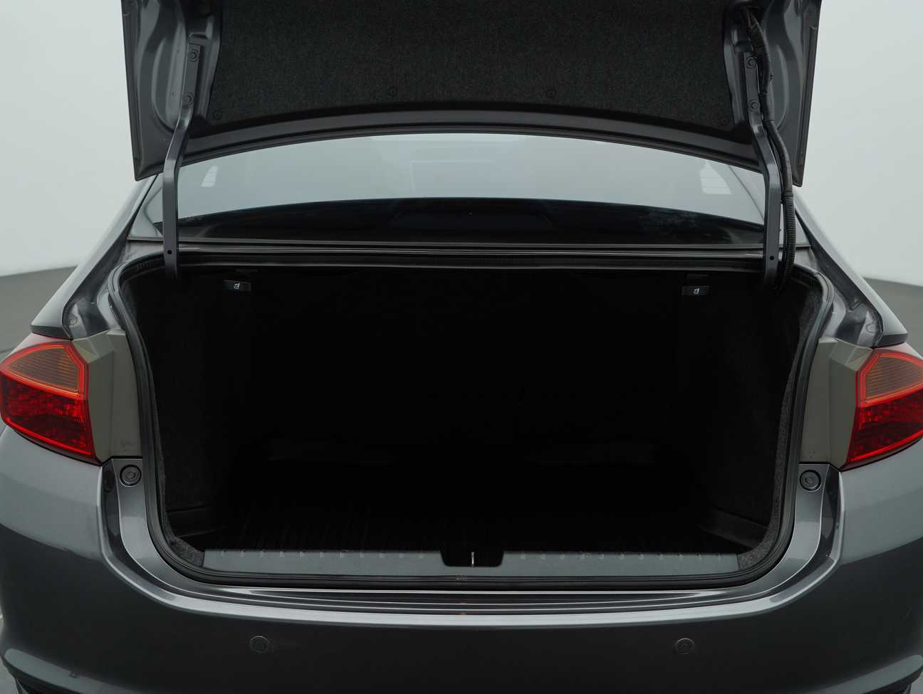 terpakai 2020 Honda City E 1.5
