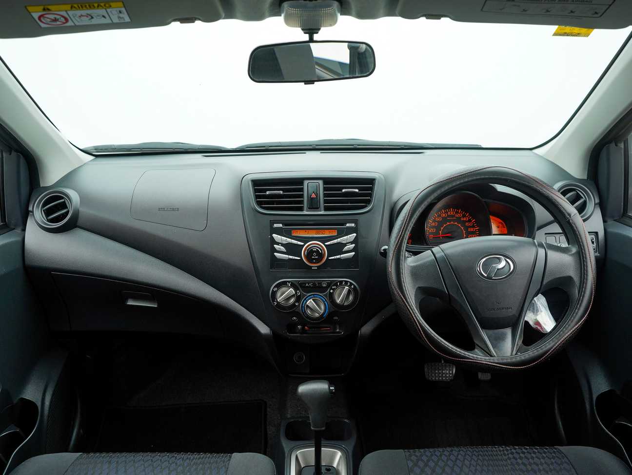 terpakai 2014 Perodua AXIA G 1.0