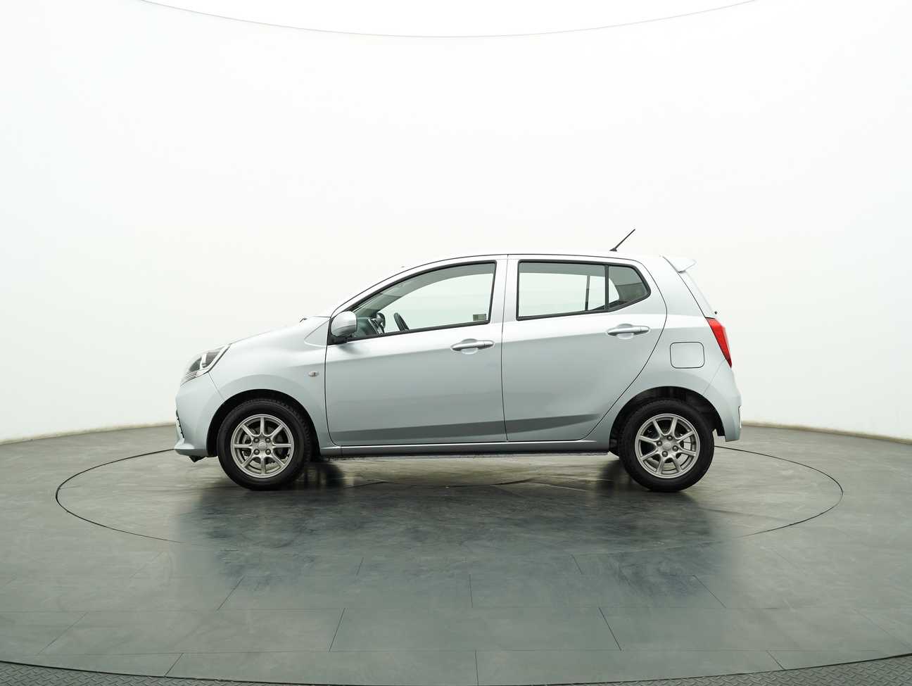 used 2017 Perodua AXIA G 1.0