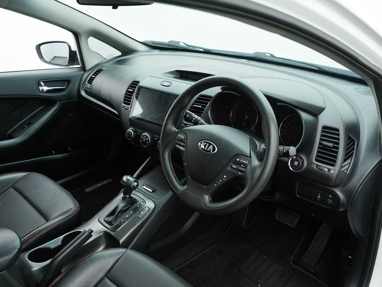 used 2015 Kia Cerato  1.6