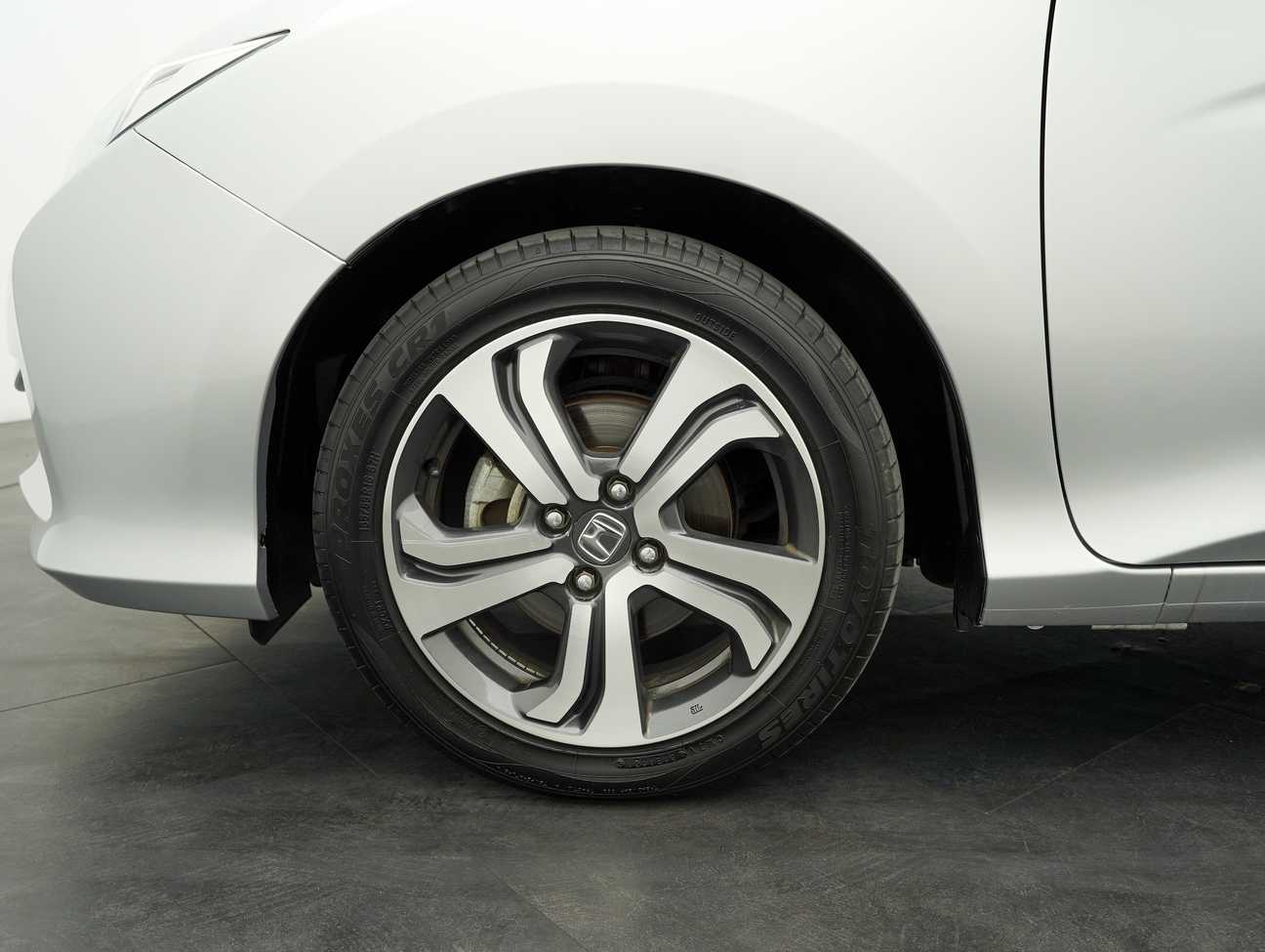 used 2015 Honda City V 1.5