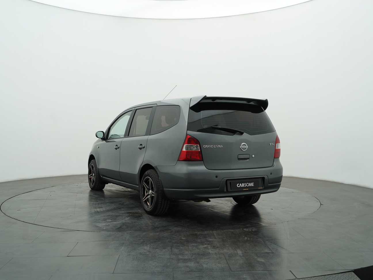 used 2011 Nissan Grand Livina Comfort 1.6