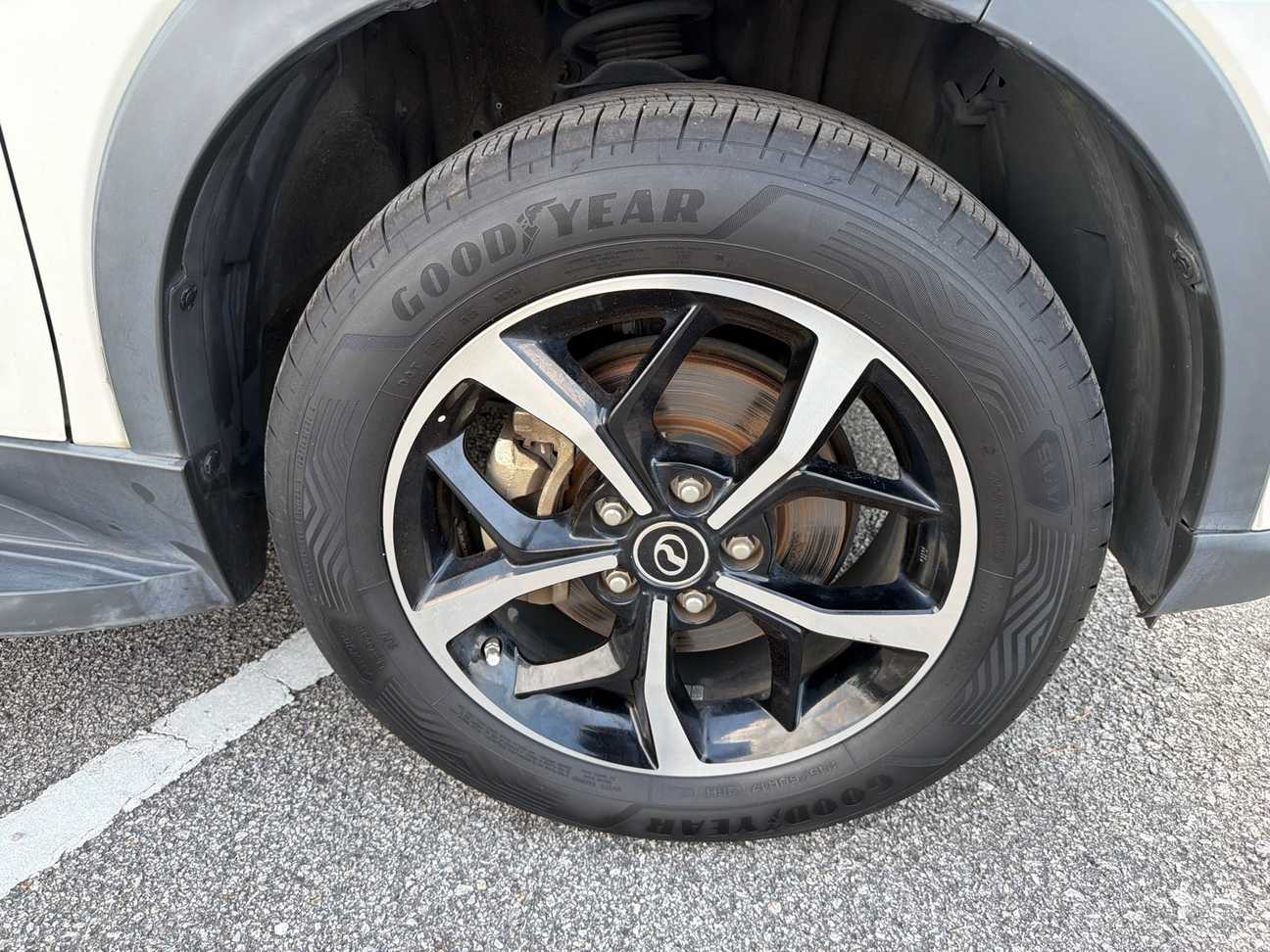 terpakai 2022 Perodua Aruz AV 1.5
