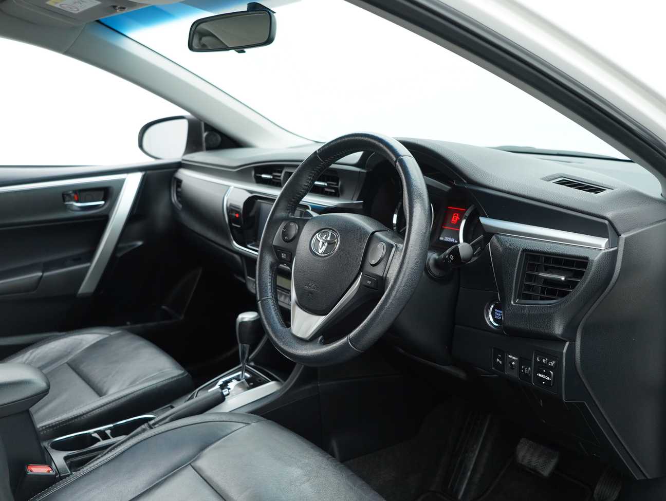 used 2015 Toyota Corolla Altis G 1.8