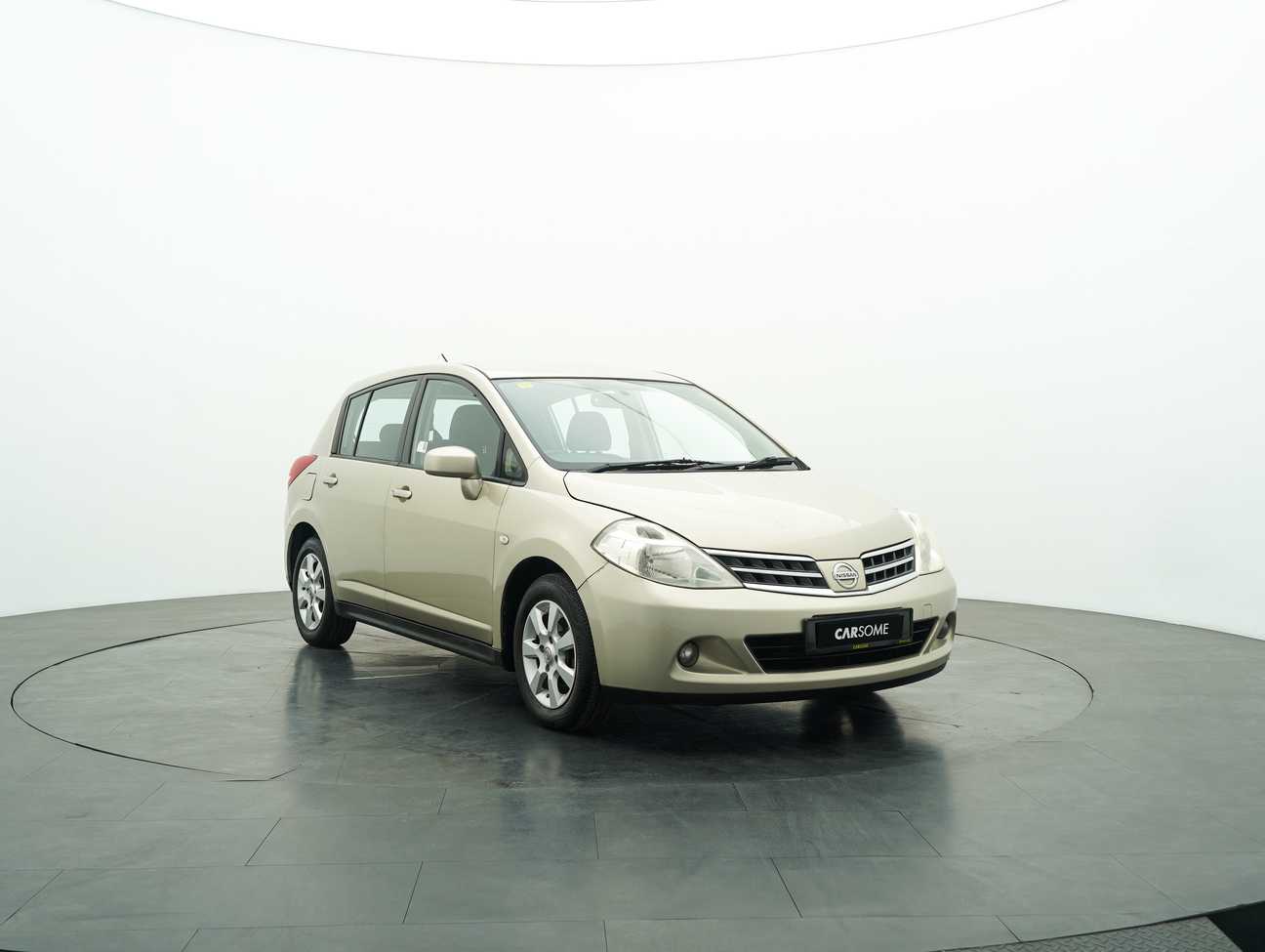 used 2014 Nissan Latio Comfort 1.8