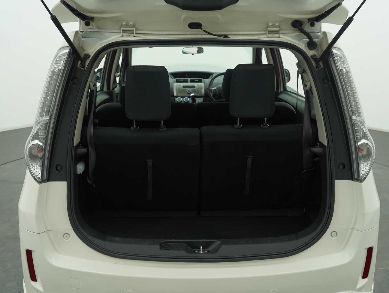 used 2016 Perodua Alza SE 1.5