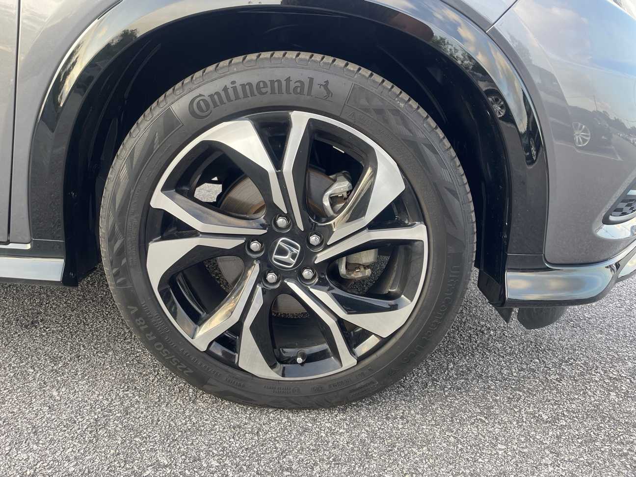 terpakai 2020 Honda HR-V RS 1.8