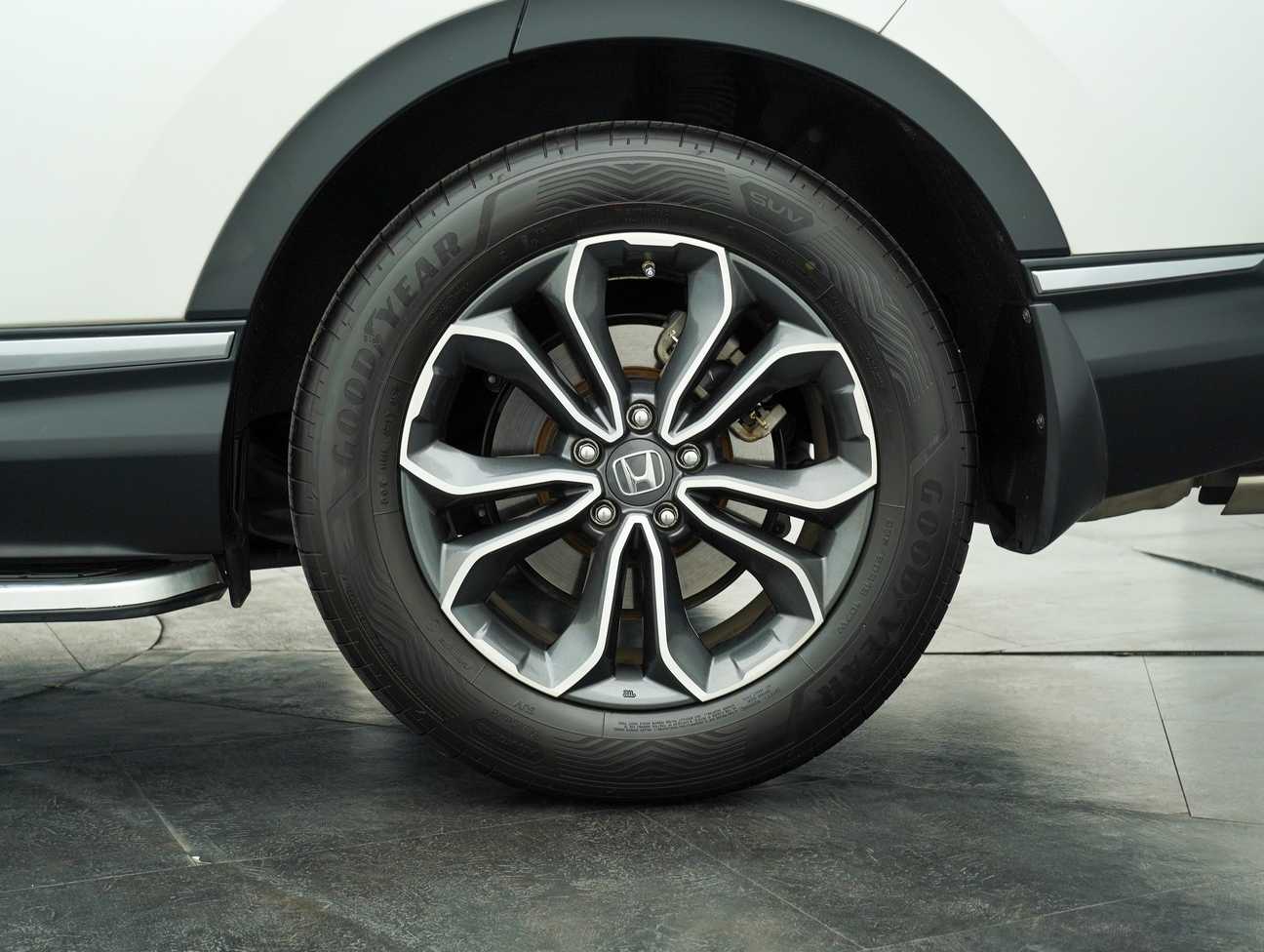 terpakai 2022 Honda CR-V TC-P VTEC 1.5