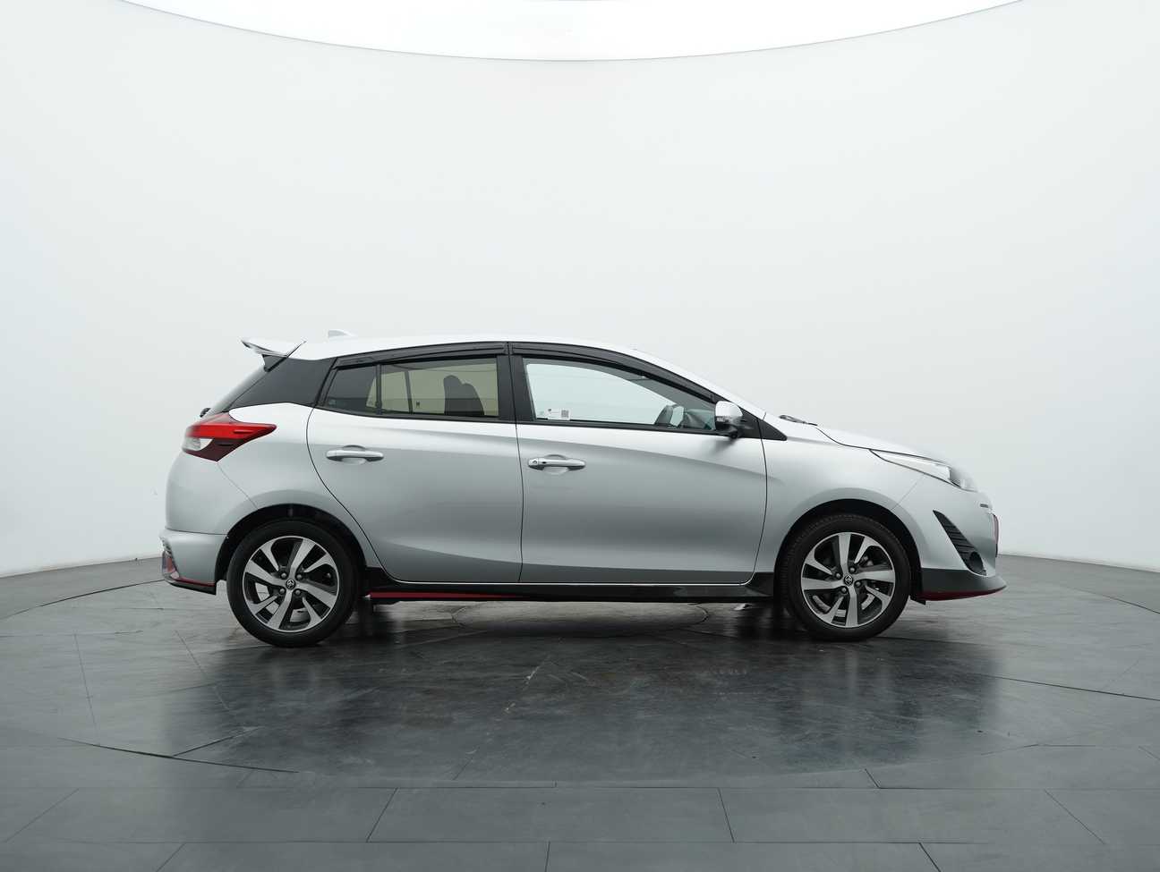 terpakai 2020 Toyota Yaris E 1.5