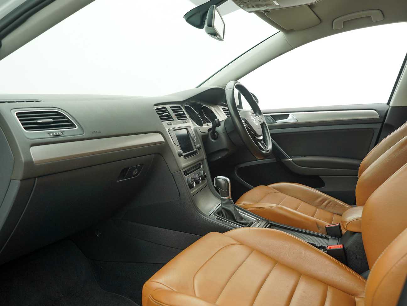 used 2016 Volkswagen Golf TSI Highline 1.4