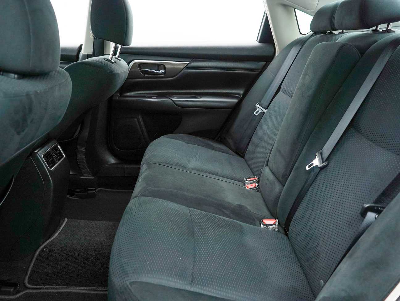 terpakai 2015 Nissan Teana XE 2.0