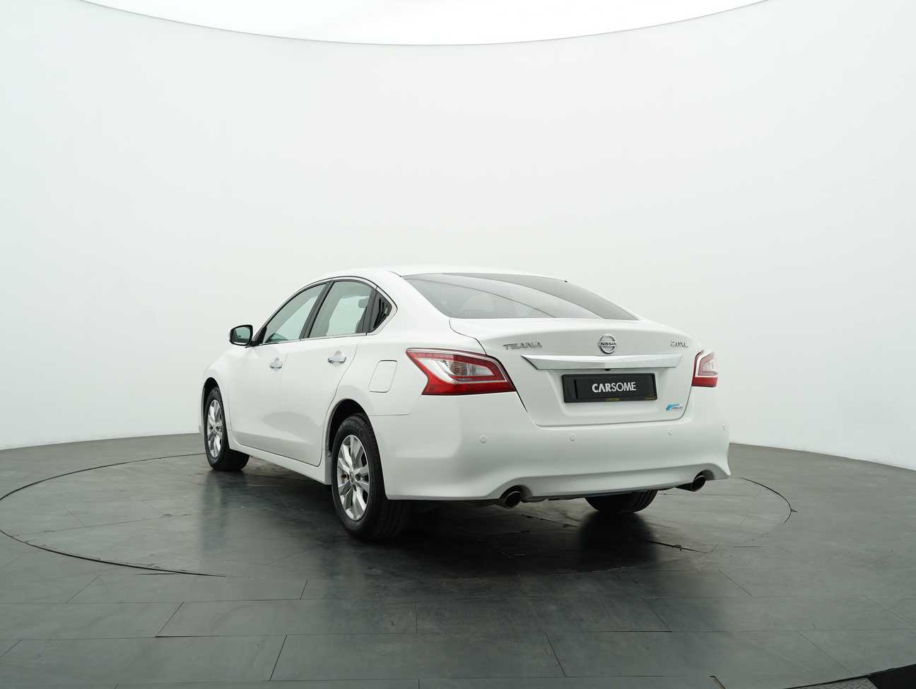 used 2014 Nissan Teana XL 2.0
