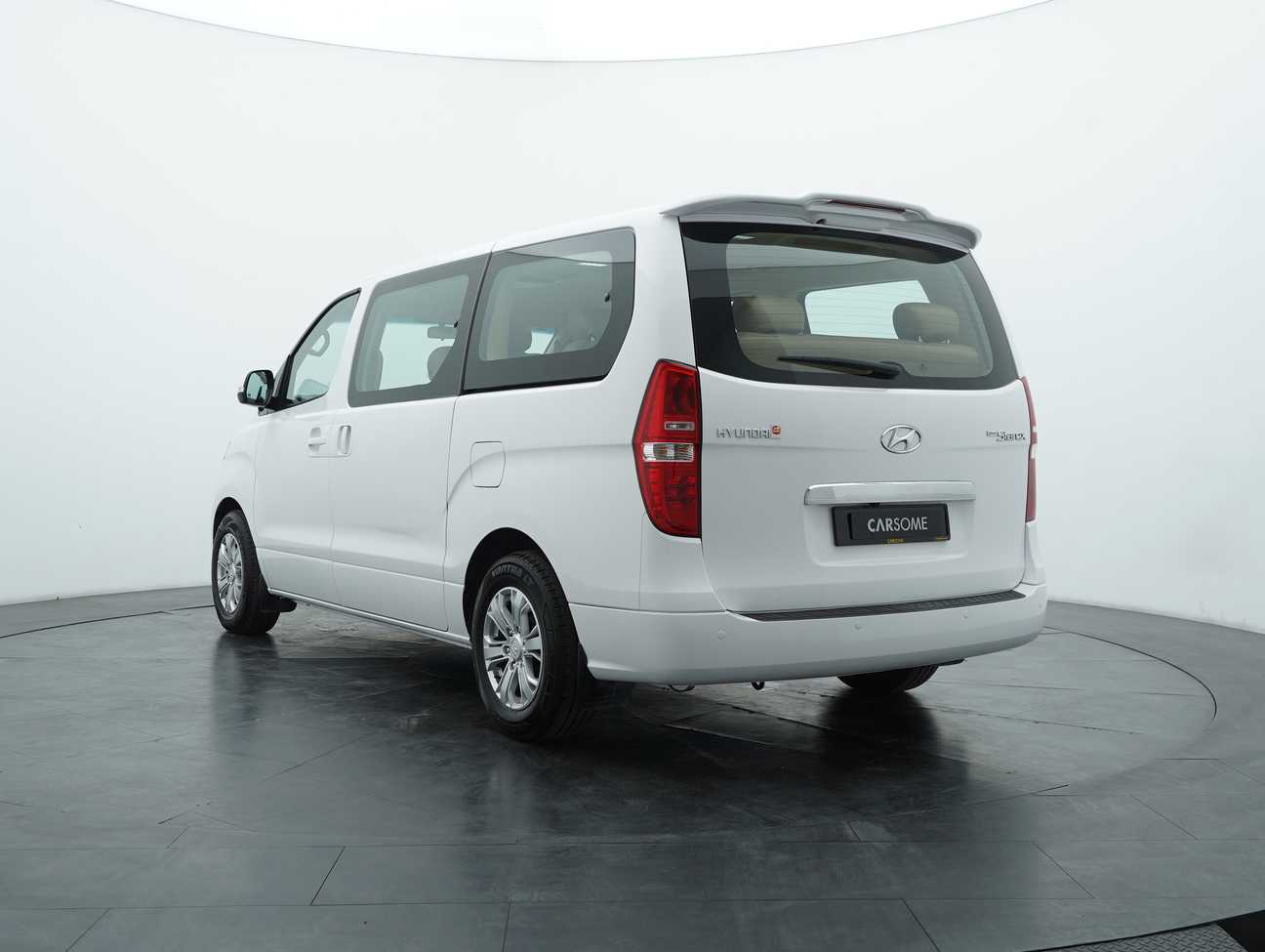 used 2019 Hyundai Grand Starex Executive 2.5