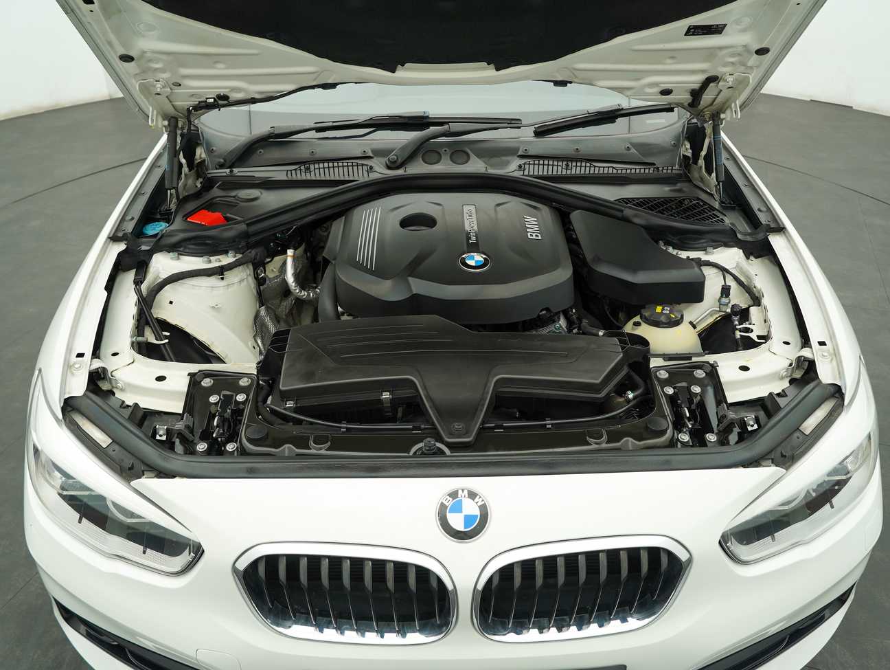 used 2016 BMW 118i Sport 1.5