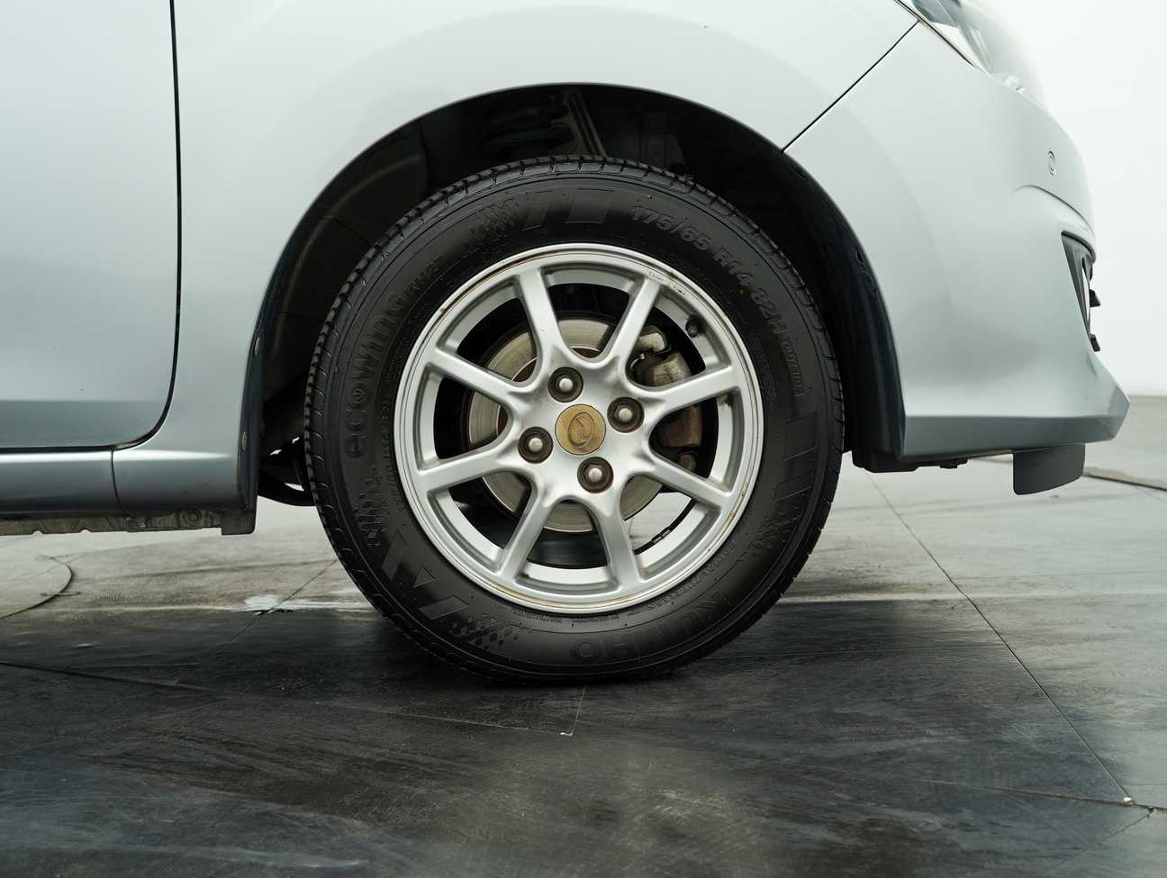 terpakai 2017 Perodua Bezza X Premium 1.3