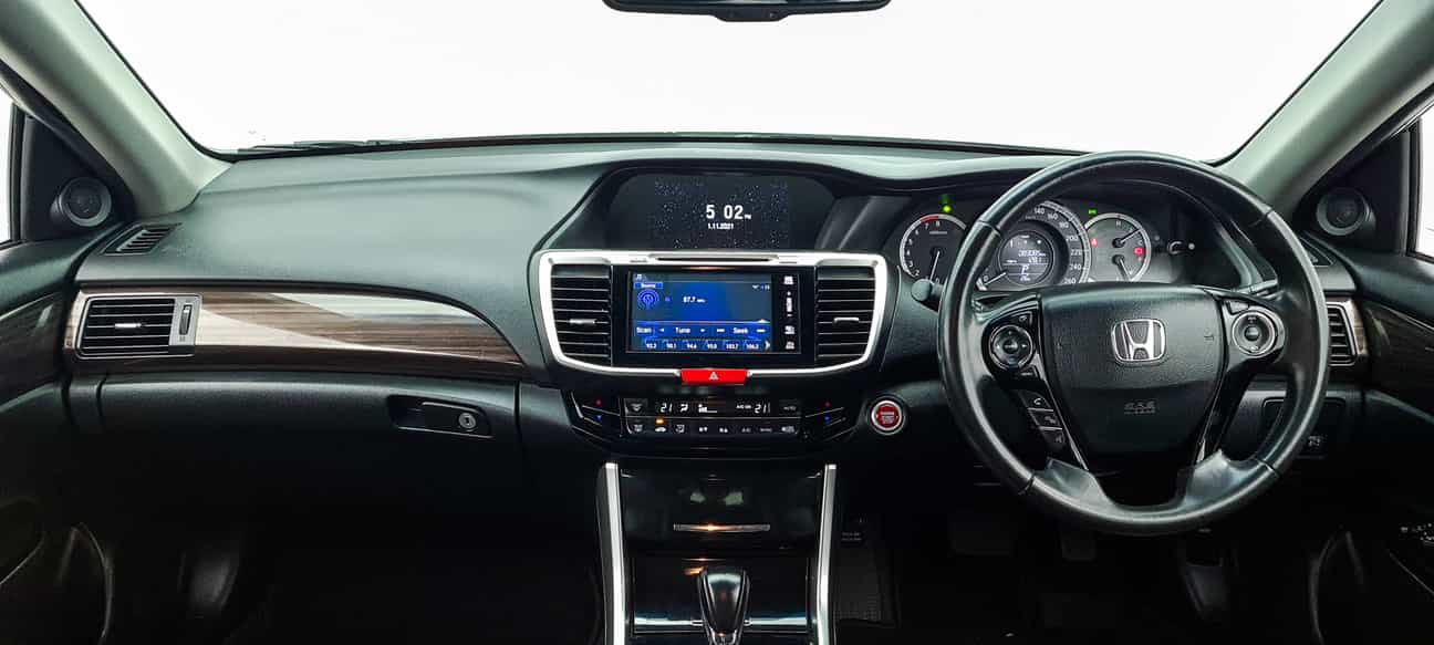 terpakai 2017 Honda ACCORD VTI-L 2.0