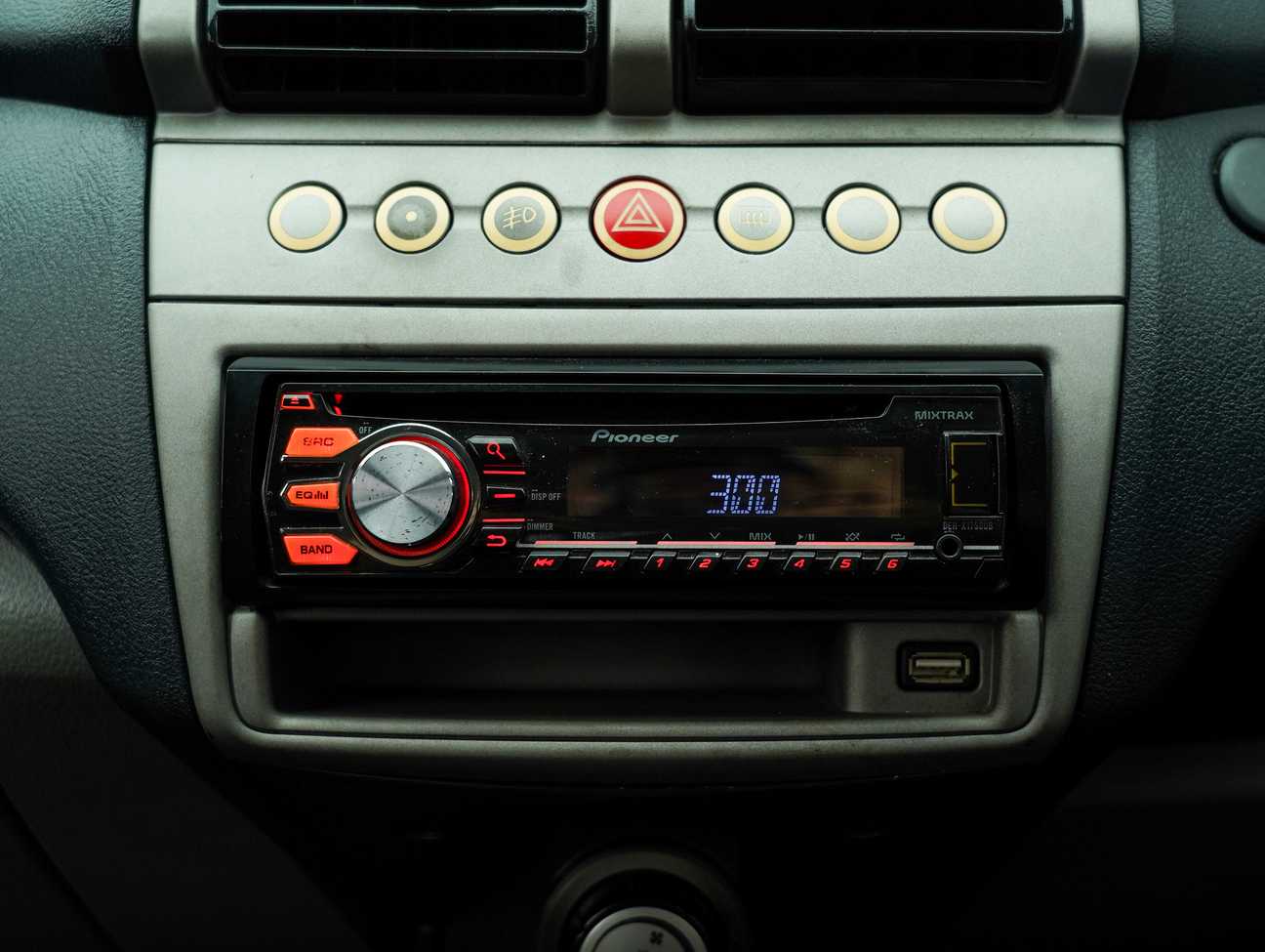 used 2011 Proton Persona Elegance High Line 1.6