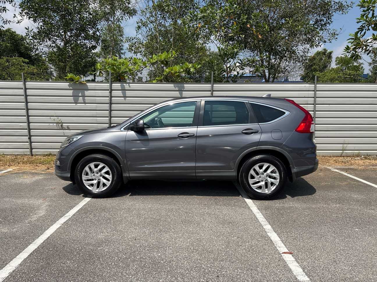 used 2017 Honda CR-V  2.0