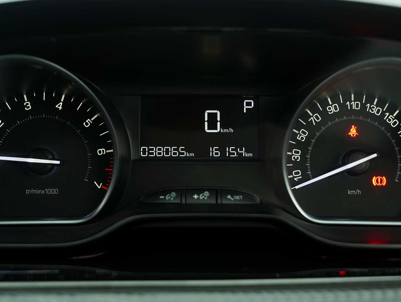 terpakai 2019 Peugeot 208 PureTech 1.2