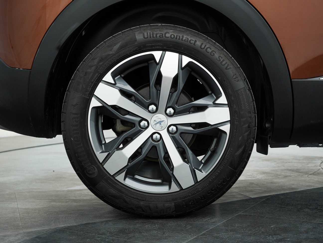 terpakai 2019 Peugeot 3008 THP Active 1.6