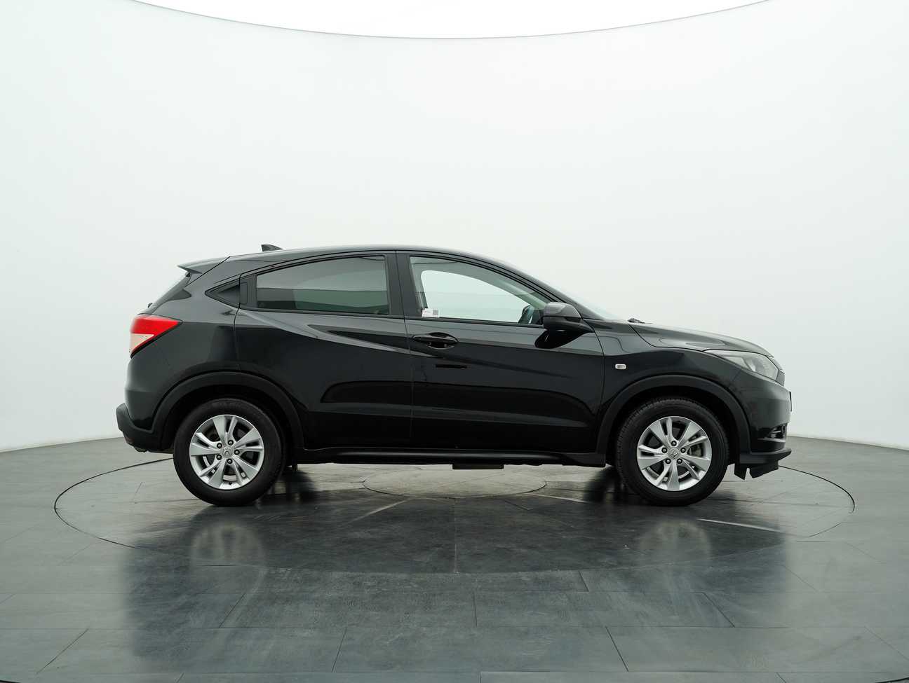 terpakai 2016 Honda HR-V i-VTEC S 1.8