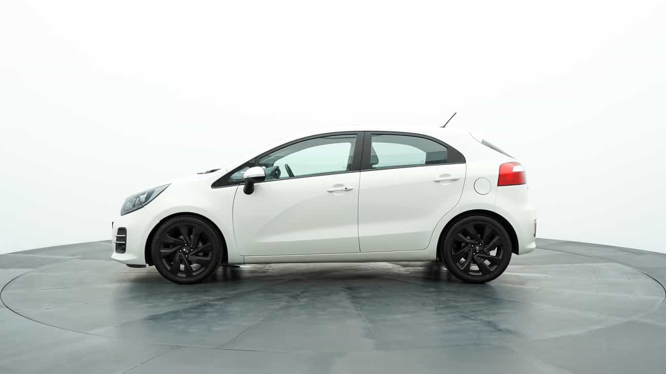 used 2015 Kia RIO UB 1.4