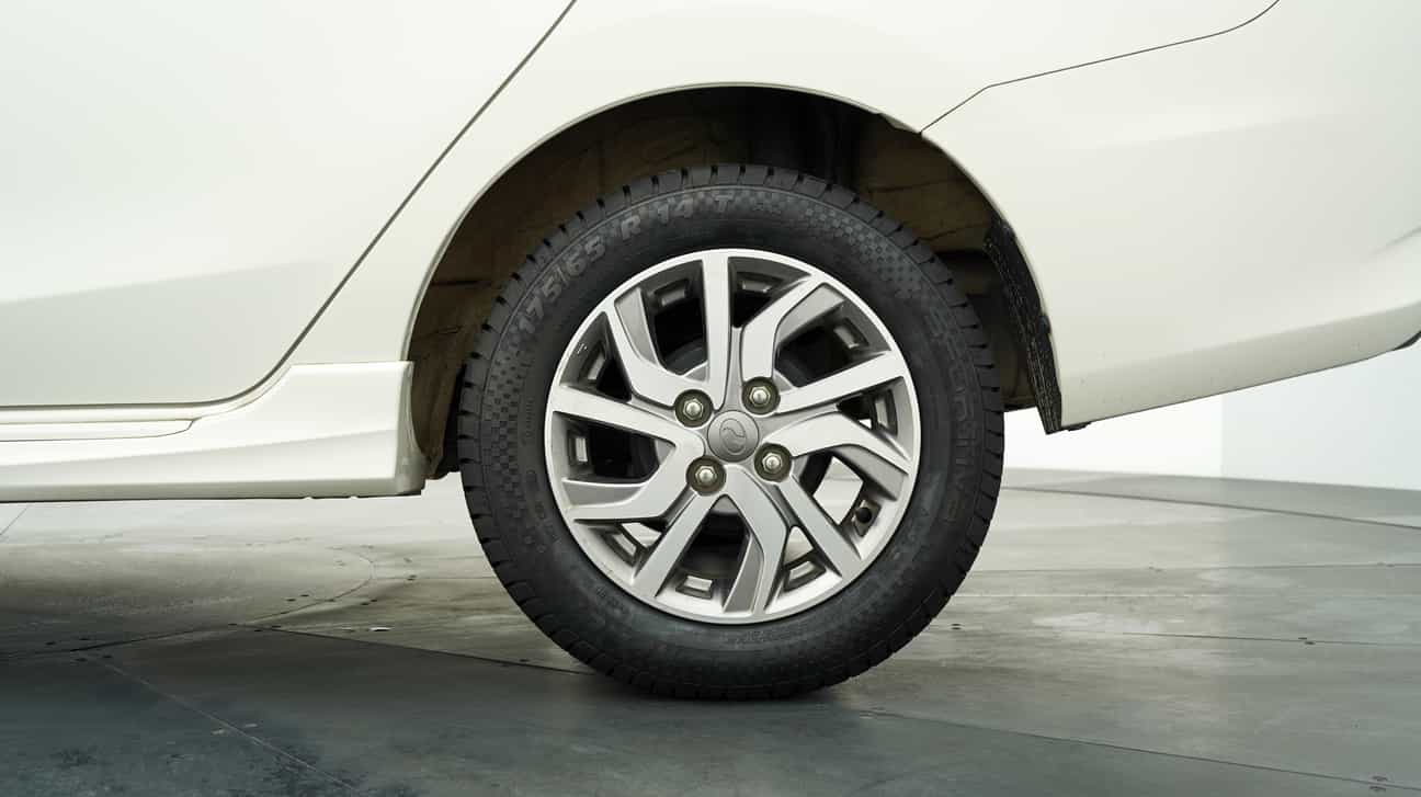 used 2016 Perodua BEZZA AV 1.3