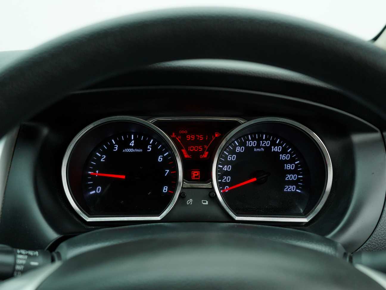 used 2014 Nissan Grand Livina Comfort 1.6