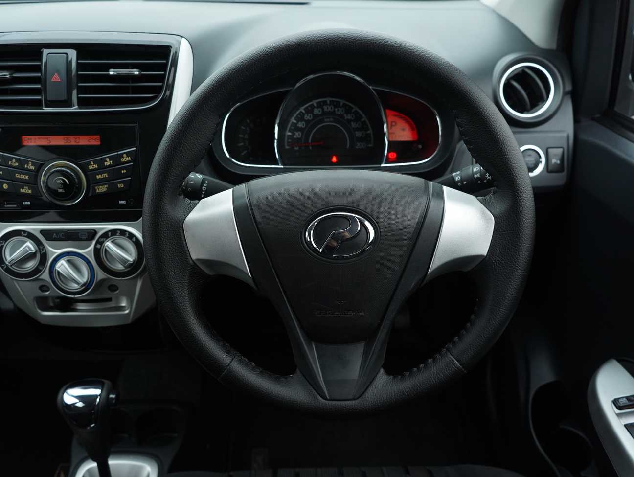 terpakai 2017 Perodua AXIA SE 1.0