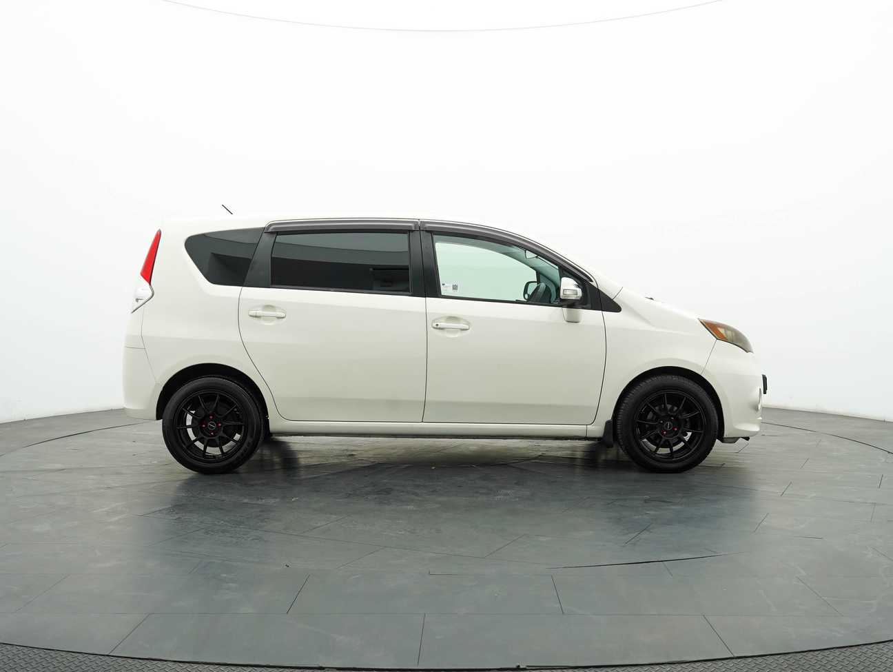 terpakai 2011 Perodua Alza EZi 1.5