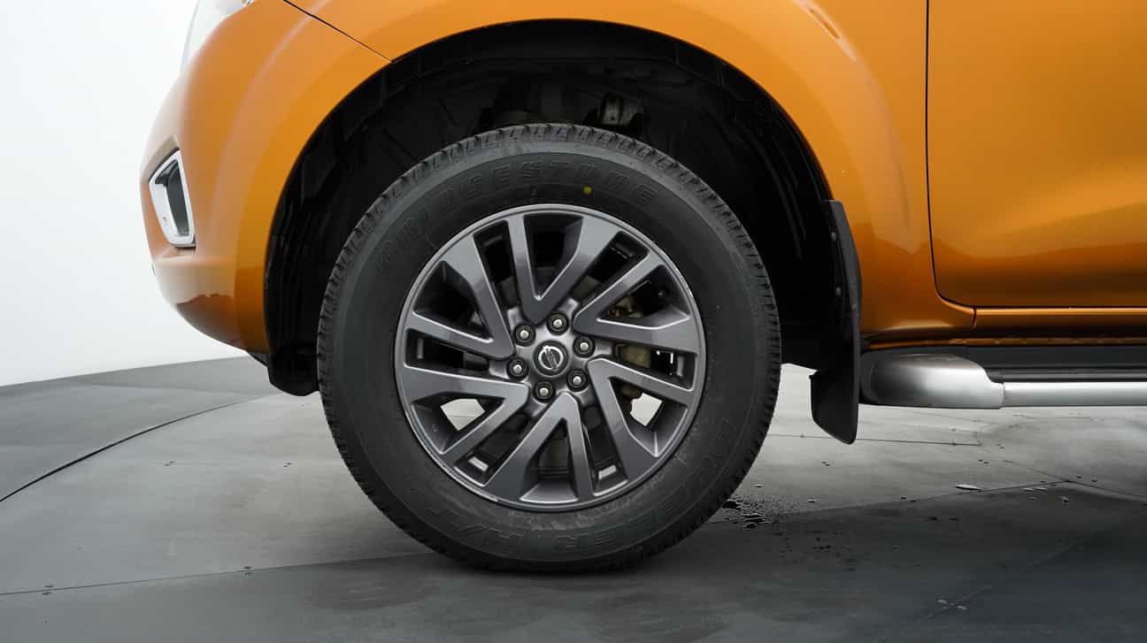 terpakai 2017 Nissan NAVARA NP300 VL 2.5