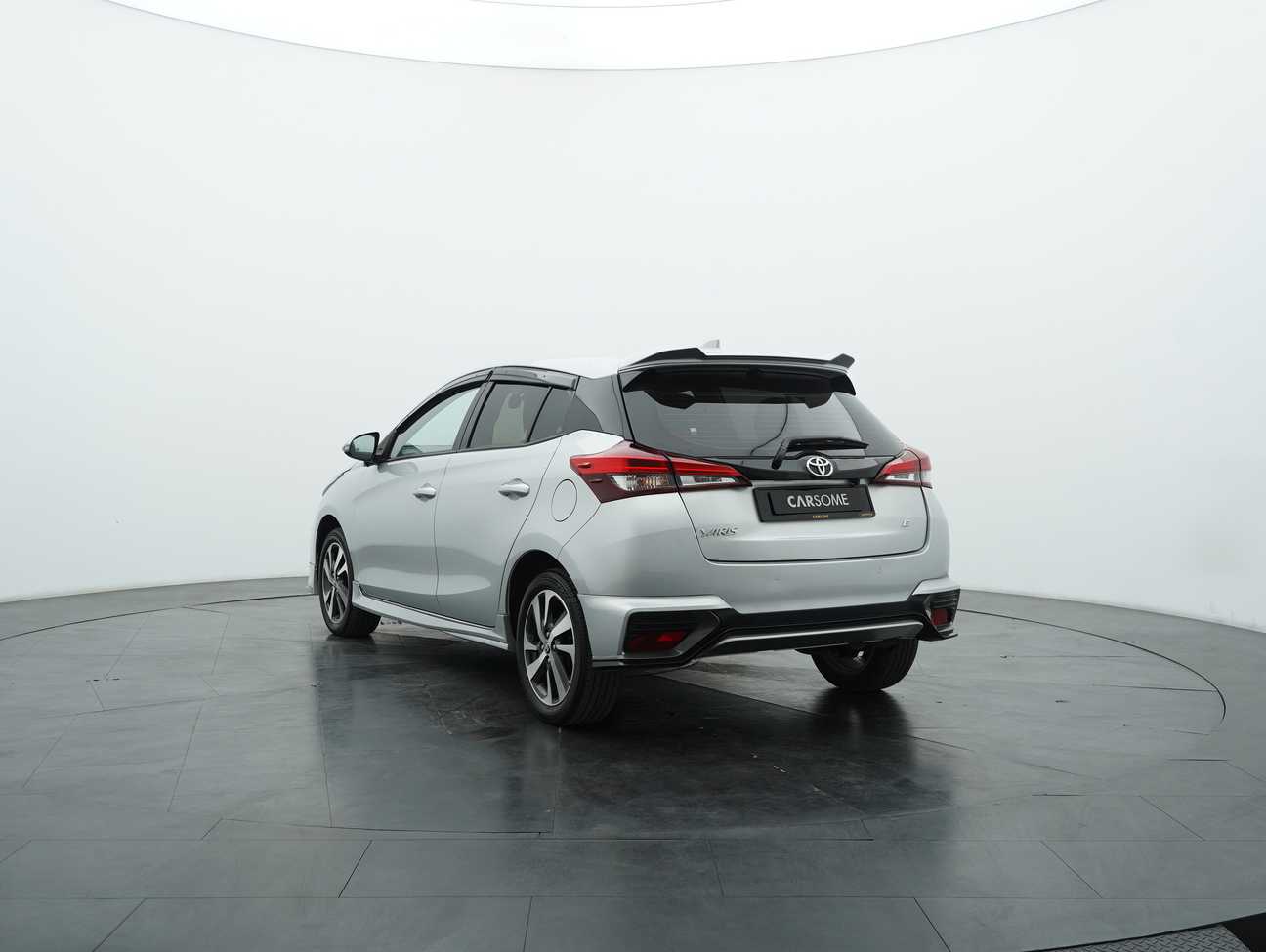 terpakai 2021 Toyota Yaris E 1.5