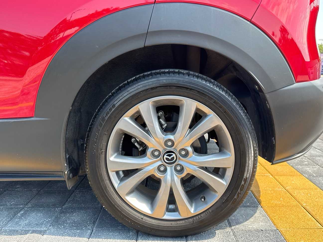 terpakai 2023 Mazda CX-30 SKYACTIV-G High Plus 2.0