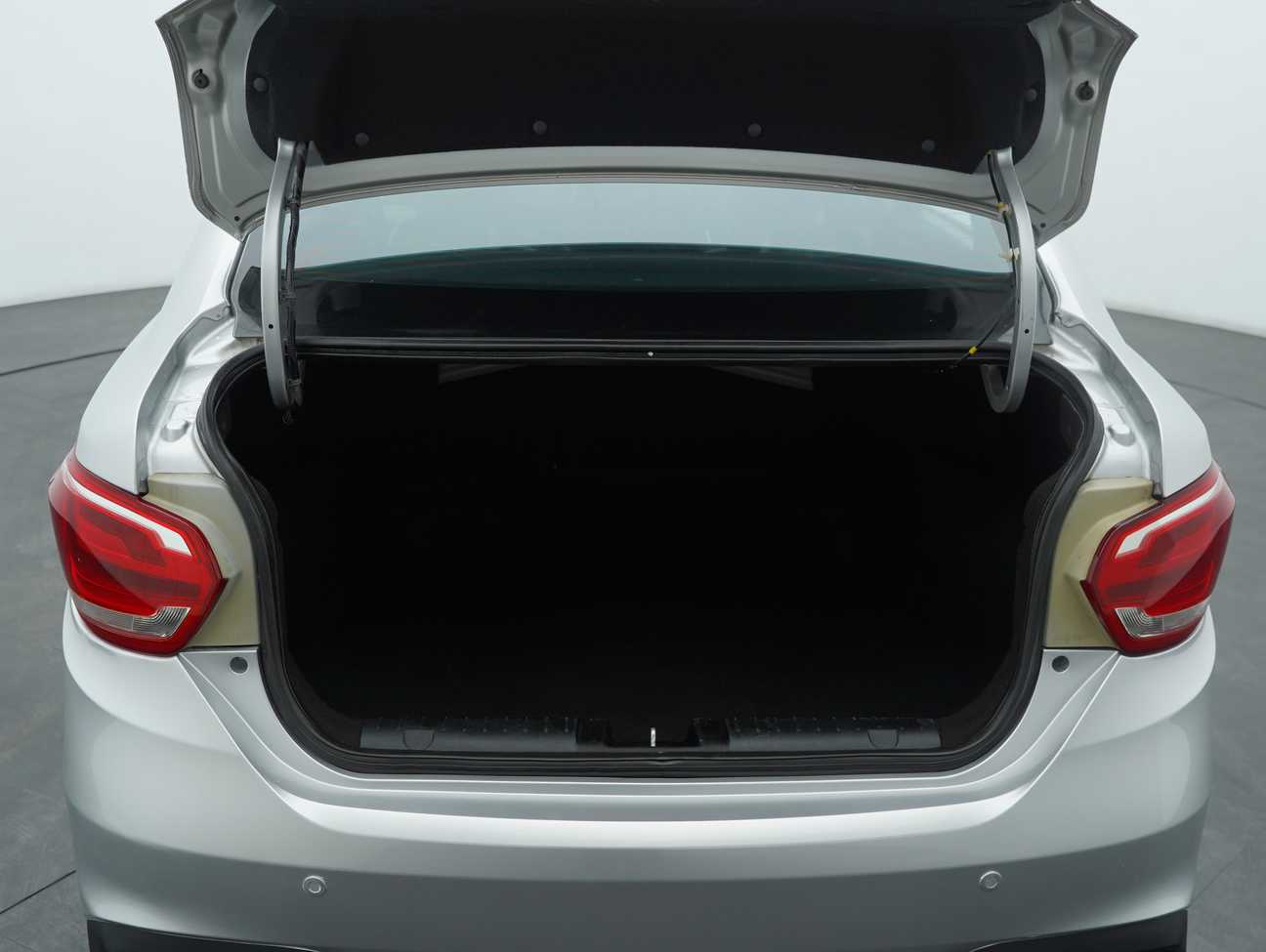 used 2016 Proton Persona Premium 1.6