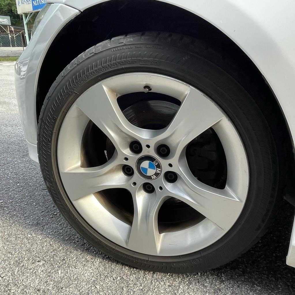 used 2011 BMW 3 23I E90 2.5