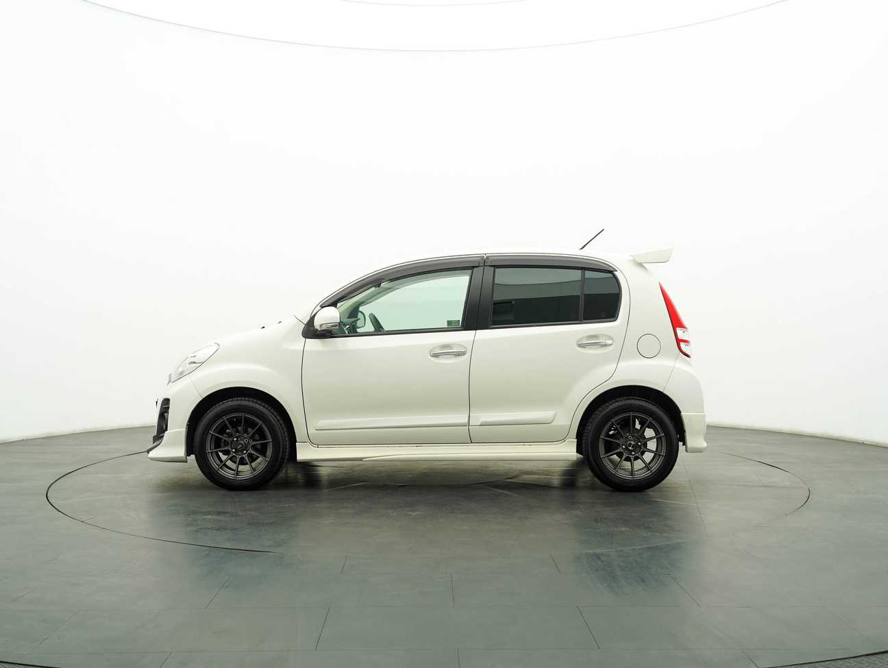 terpakai 2013 Perodua Myvi Extreme 1.5