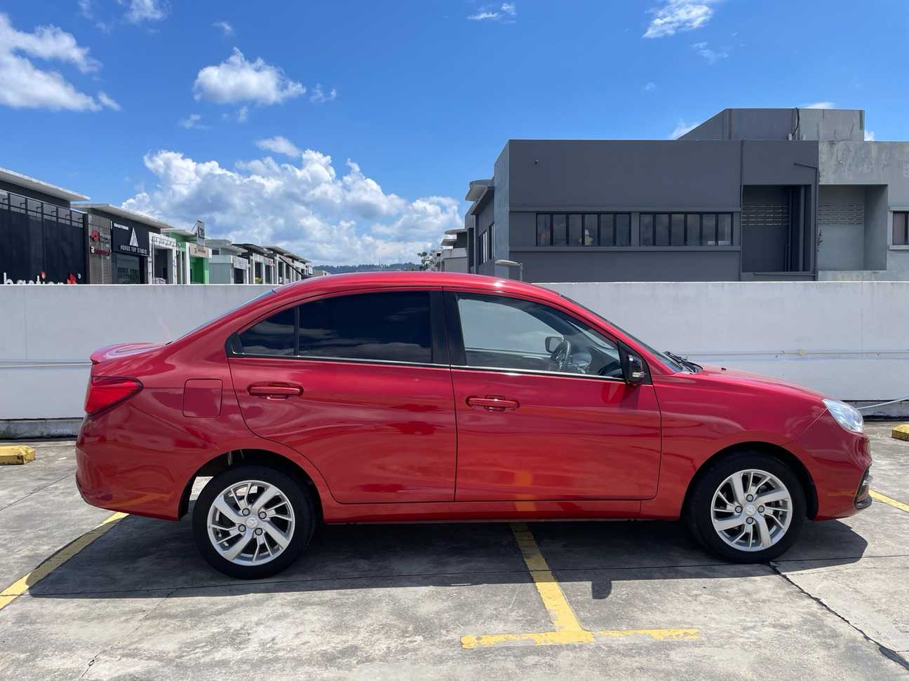 terpakai 2022 Proton Saga Premium 1.3