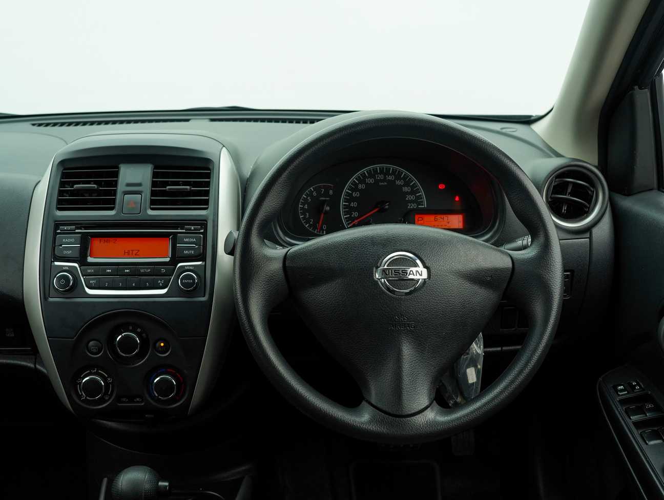 terpakai 2018 Nissan Almera E 1.5