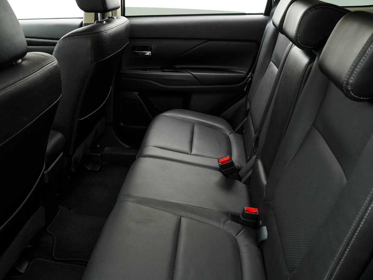 used 2018 Mitsubishi Outlander  2.4