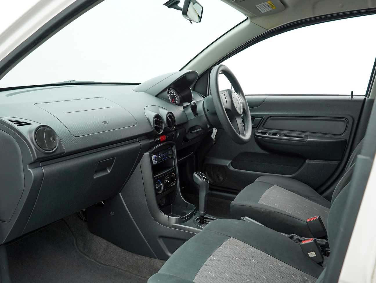 terpakai 2014 Proton Saga SV 1.3