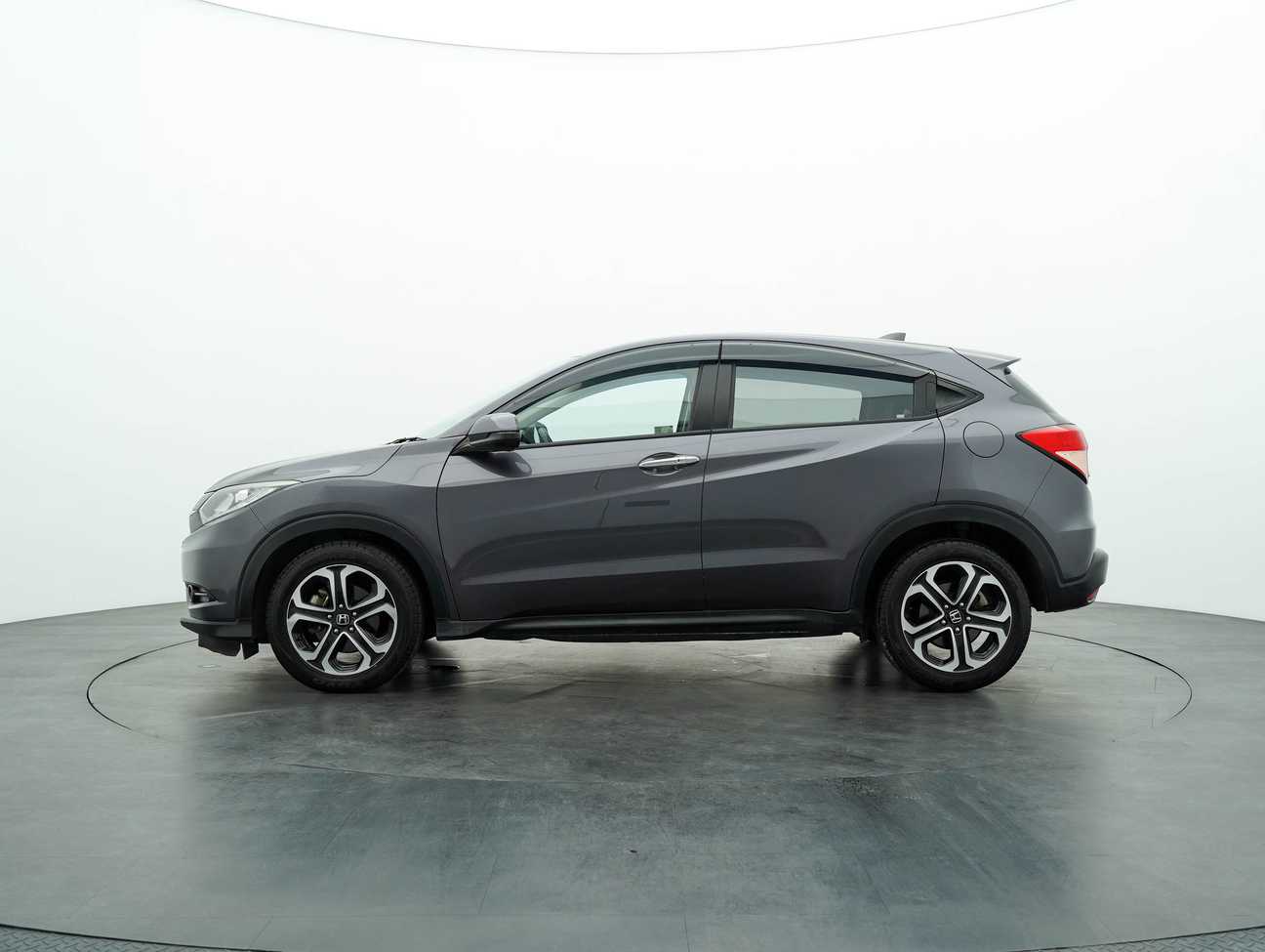 used 2017 Honda HR-V V 1.8