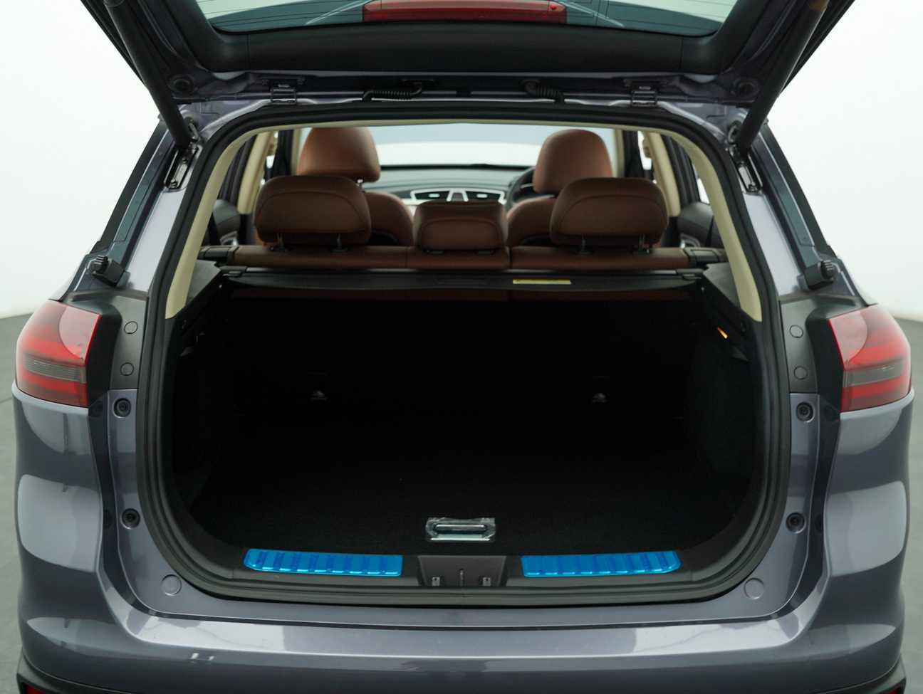 used 2021 Proton X70 Premium X 1.8